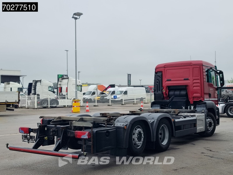 MAN TGS 26.320 6X2 BDF ADR Lift+lenkasche Automatic Euro 6 - Camião transportador de contêineres/ Caixa móvel: foto 5 MAN TGS 26.320 6X2 BDF ADR Lift+lenkasche Automatic Euro 6 - Camião transportador de contêineres/ Caixa móvel: foto 5