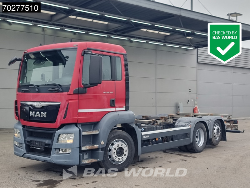 MAN TGS 26.320 6X2 BDF ADR Lift+lenkasche Automatic Euro 6 - Camião transportador de contêineres/ Caixa móvel: foto 1 MAN TGS 26.320 6X2 BDF ADR Lift+lenkasche Automatic Euro 6 - Camião transportador de contêineres/ Caixa móvel: foto 1