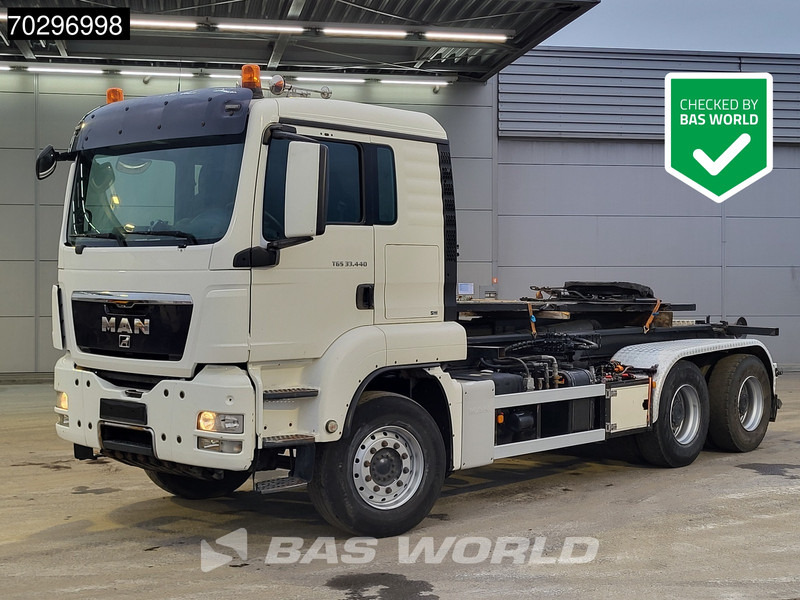 MAN TGS 33.440 6X4 AJK hooklift with 5th wheel Wechselsystem Manual Big-Axle Euro 5 - Camião polibenne: foto 1 MAN TGS 33.440 6X4 AJK hooklift with 5th wheel Wechselsystem Manual Big-Axle Euro 5 - Camião polibenne: foto 1