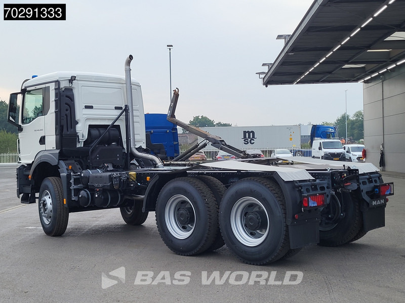 MAN TGS 40.400 6X4 NEW 6x4 chassis PTO Preparation Steelsuspension Big-Axle Automatic Euro 2 - Camião chassi: foto 2 MAN TGS 40.400 6X4 NEW 6x4 chassis PTO Preparation Steelsuspension Big-Axle Automatic Euro 2 - Camião chassi: foto 2