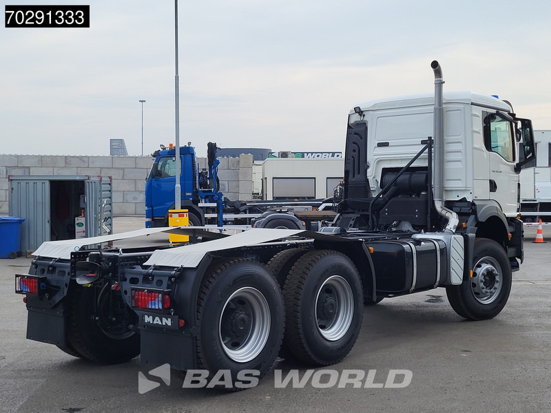 MAN TGS 40.400 6X4 NEW 6x4 chassis PTO Preparation Steelsuspension Big-Axle Automatic Euro 2 - Camião chassi: foto 5 MAN TGS 40.400 6X4 NEW 6x4 chassis PTO Preparation Steelsuspension Big-Axle Automatic Euro 2 - Camião chassi: foto 5