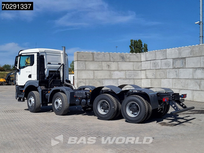 MAN TGS 41.400 8X4 New! Steelsuspension Big-Axle Manual Euro 2 - Camião chassi: foto 2 MAN TGS 41.400 8X4 New! Steelsuspension Big-Axle Manual Euro 2 - Camião chassi: foto 2