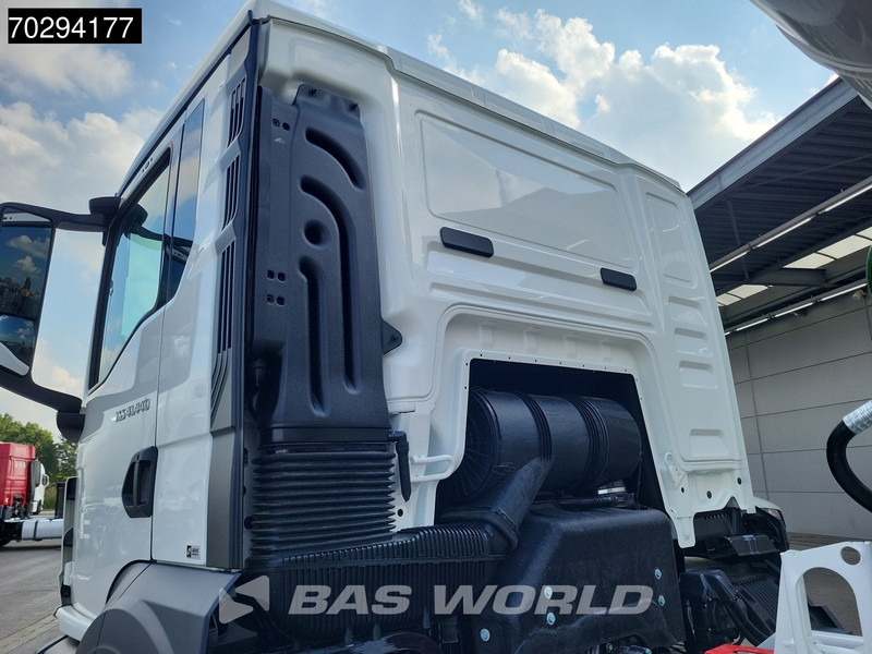 MAN TGS 41.440 8X4 NEW! 12m3 Stetter Mixer Big-Axle Steelsuspension Automatic Euro 6 - Camião betoneira: foto 5 MAN TGS 41.440 8X4 NEW! 12m3 Stetter Mixer Big-Axle Steelsuspension Automatic Euro 6 - Camião betoneira: foto 5