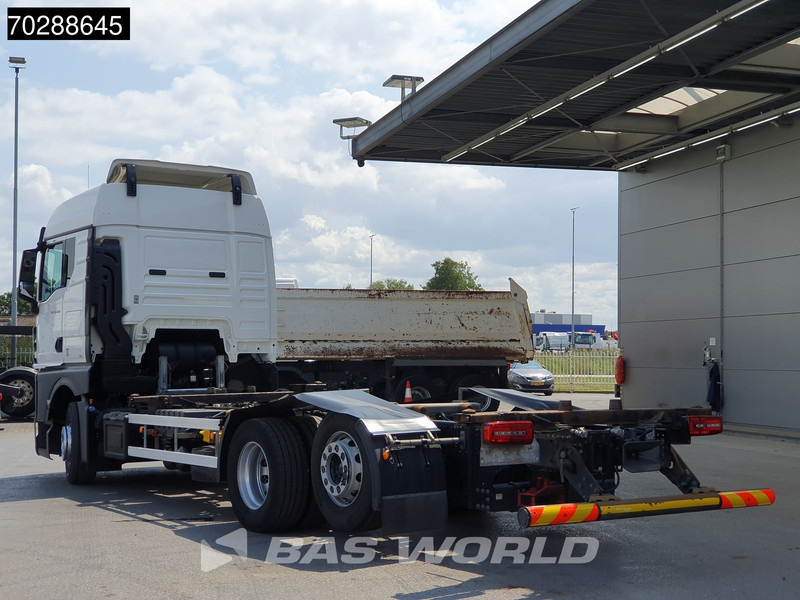 MAN TGX 26.470 6X2 Lift-Axle Retarder Automatic 20ft BDF Euro 6 - Camião transportador de contêineres/ Caixa móvel: foto 2 MAN TGX 26.470 6X2 Lift-Axle Retarder Automatic 20ft BDF Euro 6 - Camião transportador de contêineres/ Caixa móvel: foto 2
