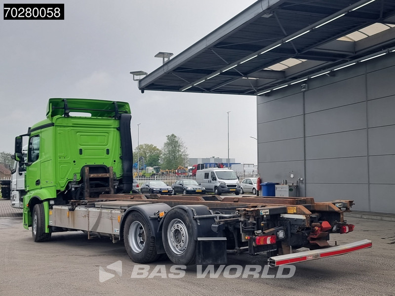 Mercedes-Benz Actros 2545 6X2 Hydraulic Liftable BDF system Lift+steering axle ADR Euro 6 - Camião transportador de contêineres/ Caixa móvel: foto 2 Mercedes-Benz Actros 2545 6X2 Hydraulic Liftable BDF system Lift+steering axle ADR Euro 6 - Camião transportador de contêineres/ Caixa móvel: foto 2