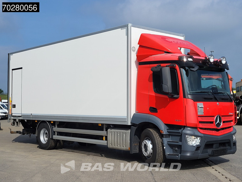 Mercedes-Benz Antos 1827 4X2 19tonner 2000kg Ladebordwand Automatic Euro 6 - Camião furgão: foto 3 Mercedes-Benz Antos 1827 4X2 19tonner 2000kg Ladebordwand Automatic Euro 6 - Camião furgão: foto 3