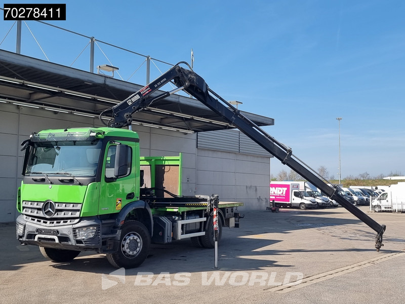 Mercedes-Benz Arocs 1830 4X2 Hiab 122 ES-3 HIPRO Kran Crane Big-Axle Euro 6 - Camião de caixa aberta/ Plataforma, Camião grua: foto 5 Mercedes-Benz Arocs 1830 4X2 Hiab 122 ES-3 HIPRO Kran Crane Big-Axle Euro 6 - Camião de caixa aberta/ Plataforma, Camião grua: foto 5