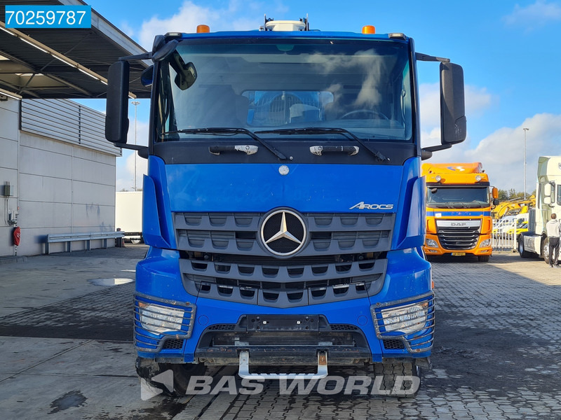 Leasing de Mercedes-Benz Arocs 3251 8X4 PUMI Putzmeister TMM 24 + Liebherr 7m3 Mixer Retarder Euro 6 Mercedes-Benz Arocs 3251 8X4 PUMI Putzmeister TMM 24 + Liebherr 7m3 Mixer Retarder Euro 6: foto 8
