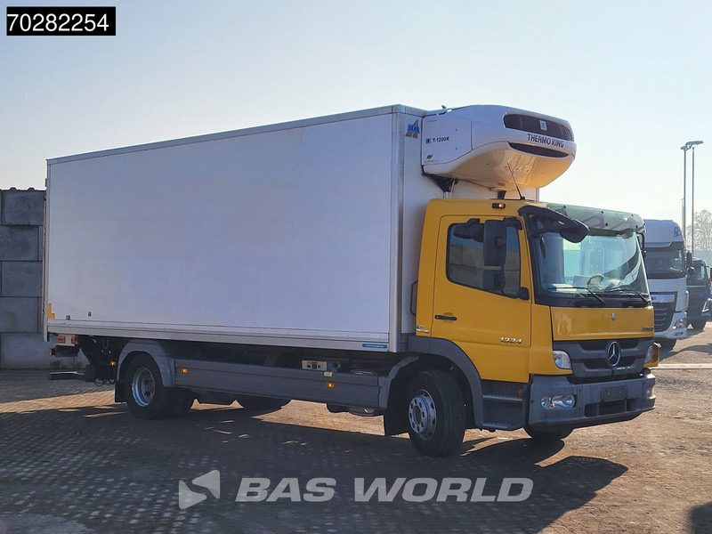 Mercedes-Benz Atego 1324 4X2 13tonner Thermo King T-1200R Manual 1500kg Ladebordwand Euro 5 - Camião frigorífico: foto 3 Mercedes-Benz Atego 1324 4X2 13tonner Thermo King T-1200R Manual 1500kg Ladebordwand Euro 5 - Camião frigorífico: foto 3