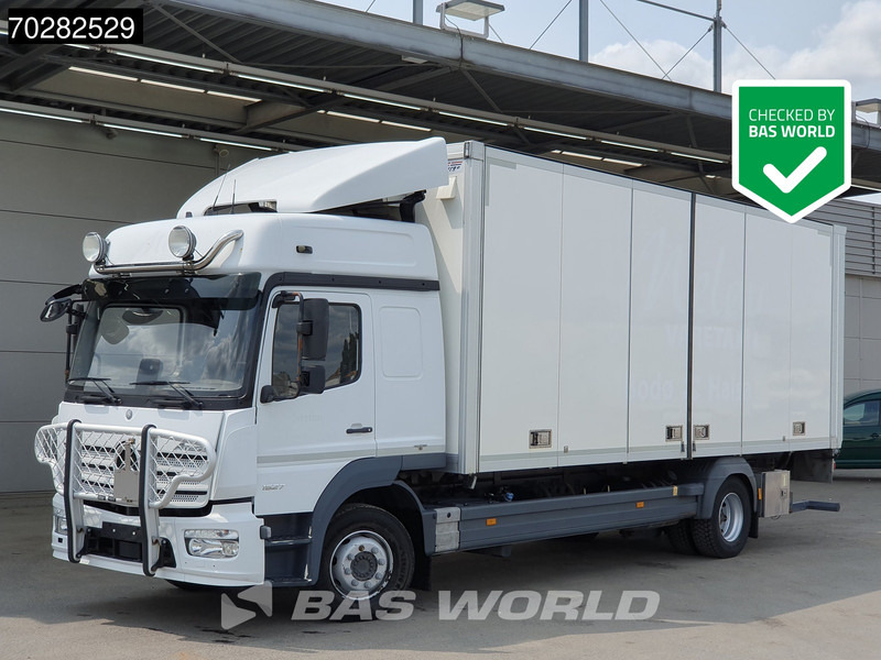 Mercedes-Benz Atego 1527 Atego 4X2 15tonner Automatic 2000kg Ladebordwand Euro 6 - Camião furgão: foto 1 Mercedes-Benz Atego 1527 Atego 4X2 15tonner Automatic 2000kg Ladebordwand Euro 6 - Camião furgão: foto 1
