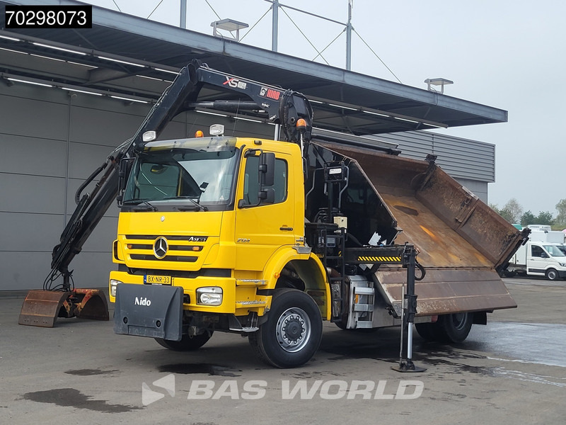 Mercedes-Benz Axor 2124 Axor 4X4 8m3 Tipper HIAB 122 B-2 HIDUO Crane Steel suspension Automatic Big-Axle Euro 5 - Camião basculante, Camião grua: foto 5 Mercedes-Benz Axor 2124 Axor 4X4 8m3 Tipper HIAB 122 B-2 HIDUO Crane Steel suspension Automatic Big-Axle Euro 5 - Camião basculante, Camião grua: foto 5