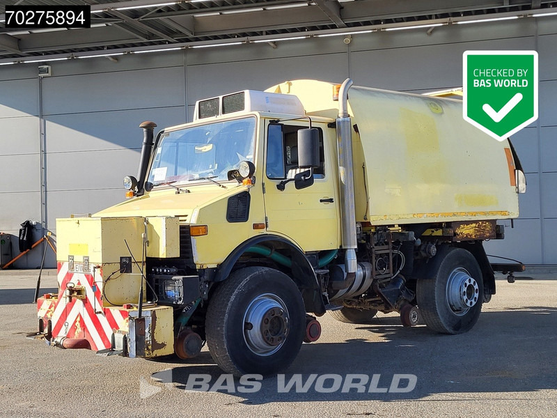 Mercedes-Benz Unimog 1650 4X4 Assaloni Vaccuum truck 4x4 Railway Manual Euro 2 - Caminhão limpa fossa: foto 1 Mercedes-Benz Unimog 1650 4X4 Assaloni Vaccuum truck 4x4 Railway Manual Euro 2 - Caminhão limpa fossa: foto 1