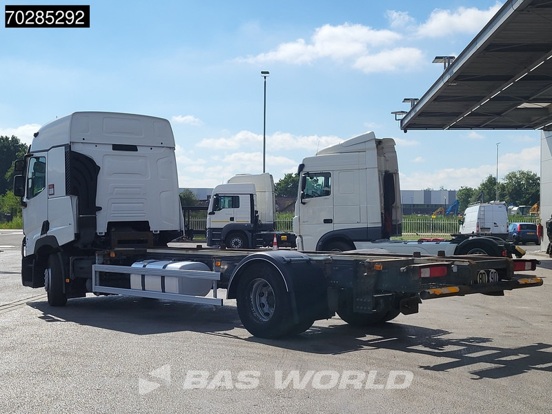 Renault T 460 4X2 BDF 2xTanks Optibrake Automatic Euro 6 - Camião transportador de contêineres/ Caixa móvel: foto 2 Renault T 460 4X2 BDF 2xTanks Optibrake Automatic Euro 6 - Camião transportador de contêineres/ Caixa móvel: foto 2