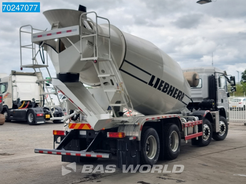 SHACMAN L3000 8X4 NEW 8m3 Liebherr Mixer Big Axle Steel suspension - Camião betoneira: foto 5 SHACMAN L3000 8X4 NEW 8m3 Liebherr Mixer Big Axle Steel suspension - Camião betoneira: foto 5