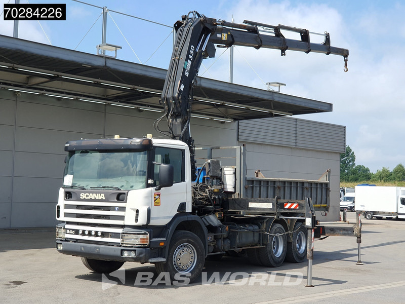 Scania P94 6X4 Hiab 330-4 Kran Crane 9m3 tipper Manual Steelsuspension Euro 3 - Camião basculante, Camião grua: foto 1 Scania P94 6X4 Hiab 330-4 Kran Crane 9m3 tipper Manual Steelsuspension Euro 3 - Camião basculante, Camião grua: foto 1