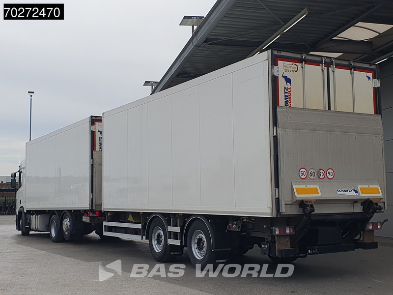 Scania R410 6X2 Carrier Supra 1250 Multi temp Retarder Ladebordwand Liftachse Euro 6 - Camião frigorífico: foto 2 Scania R410 6X2 Carrier Supra 1250 Multi temp Retarder Ladebordwand Liftachse Euro 6 - Camião frigorífico: foto 2