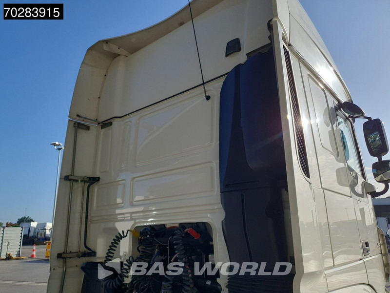 DAF XF 530 4X2 Retarder Compressor Standklima PTO - Tractor: foto 5 DAF XF 530 4X2 Retarder Compressor Standklima PTO - Tractor: foto 5