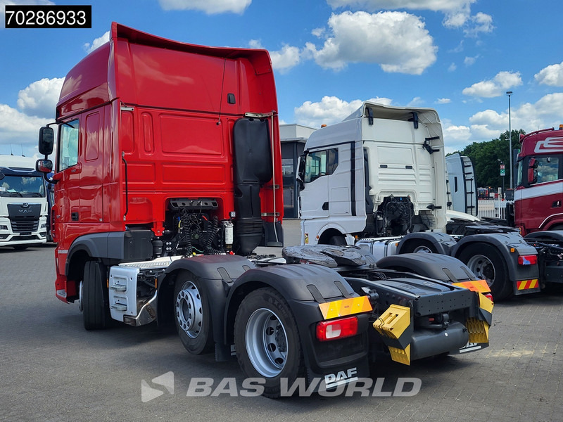 DAF XF 530 6X2 SSC Retarder Standklima Lift-Lenkachse ACC Euro 6 - Tractor: foto 2 DAF XF 530 6X2 SSC Retarder Standklima Lift-Lenkachse ACC Euro 6 - Tractor: foto 2