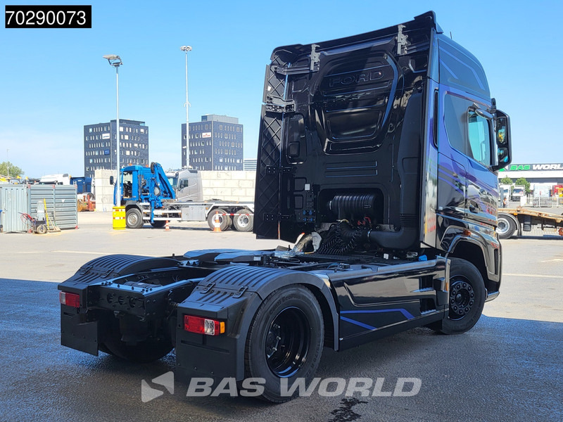 Ford F-Max 500 4X2 NEW! 3 years warr. 2xTanks Xenon Navi ACC Euro 6 - Tractor: foto 5 Ford F-Max 500 4X2 NEW! 3 years warr. 2xTanks Xenon Navi ACC Euro 6 - Tractor: foto 5