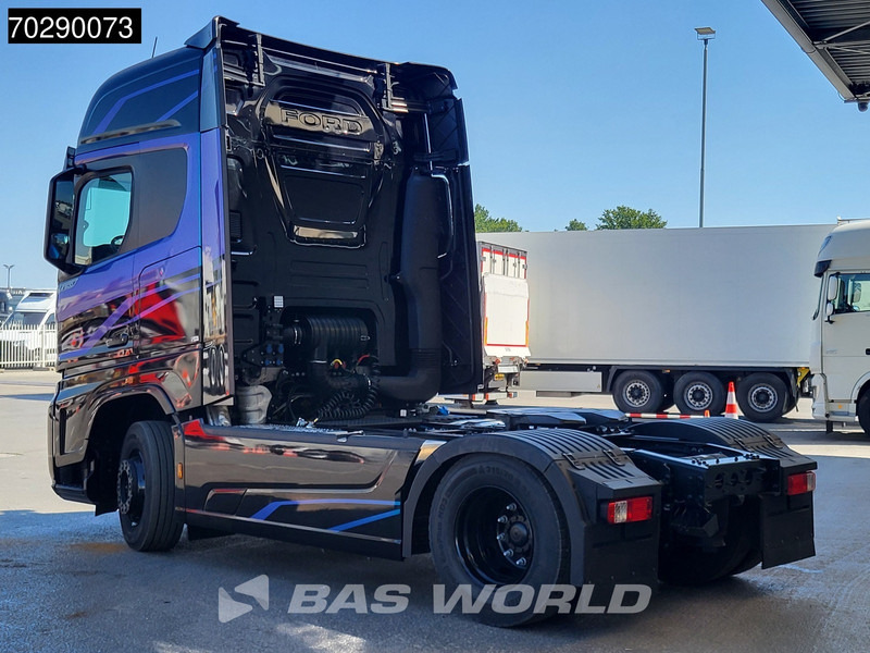 Ford F-Max 500 4X2 NEW! 3 years warr. 2xTanks Xenon Navi ACC Euro 6 - Tractor: foto 2 Ford F-Max 500 4X2 NEW! 3 years warr. 2xTanks Xenon Navi ACC Euro 6 - Tractor: foto 2