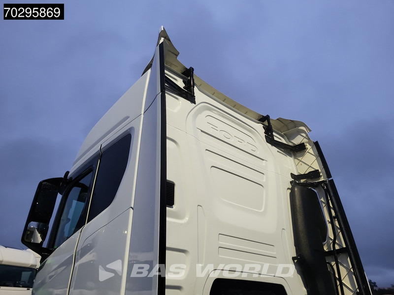 Ford F-Max 500 4X2 Retarder 2x Tanks Standklima Euro 6 - Tractor: foto 5 Ford F-Max 500 4X2 Retarder 2x Tanks Standklima Euro 6 - Tractor: foto 5