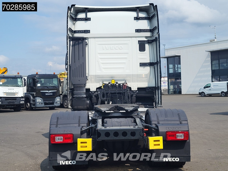 Iveco S-Way 490 4X2 Retarder 2x Tanks Standklima Navi ACC LED - Tractor: foto 3 Iveco S-Way 490 4X2 Retarder 2x Tanks Standklima Navi ACC LED - Tractor: foto 3
