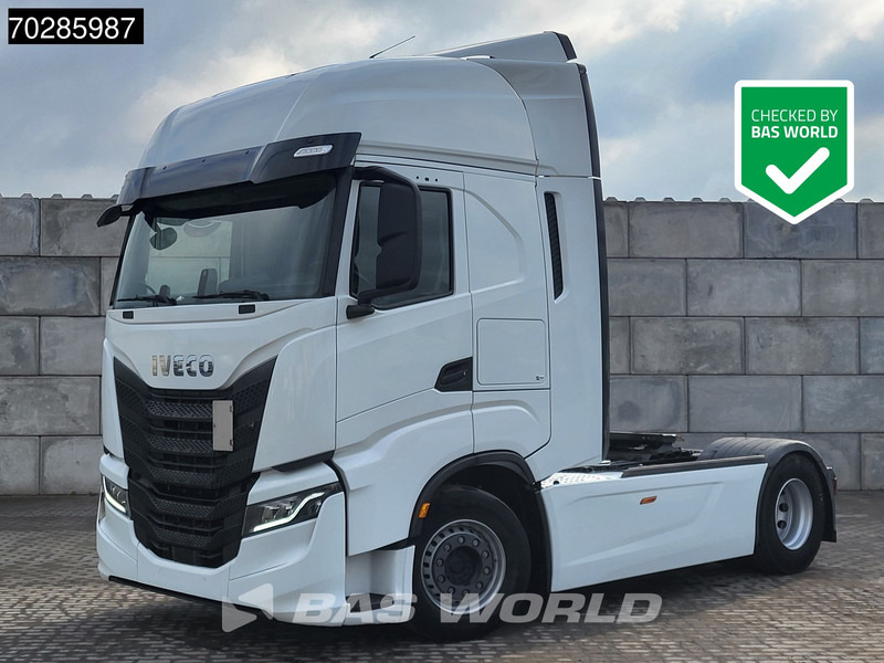 Iveco S-Way 490 4X2 Retarder Standklima 2xTanks Navi - Tractor: foto 1 Iveco S-Way 490 4X2 Retarder Standklima 2xTanks Navi - Tractor: foto 1