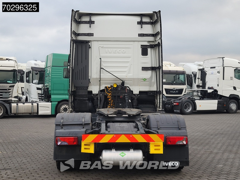 Iveco S-Way S-Way 4X2 LNG Retarder 2X Tanks - Tractor: foto 3 Iveco S-Way S-Way 4X2 LNG Retarder 2X Tanks - Tractor: foto 3