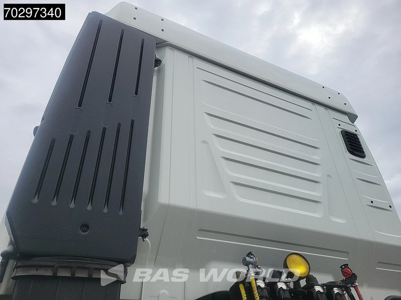 Iveco X-Way 500 4X2 NEW! Retarder Big-Axle Standklima MirrorCam Navi LED ACC Euro 6 - Tractor: foto 5 Iveco X-Way 500 4X2 NEW! Retarder Big-Axle Standklima MirrorCam Navi LED ACC Euro 6 - Tractor: foto 5