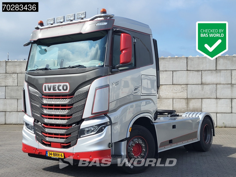 Iveco X-Way 570 820 4X2 NL Show Truck! Hydraulik ACC Standklima Navi Alcoa's - Tractor: foto 1 Iveco X-Way 570 820 4X2 NL Show Truck! Hydraulik ACC Standklima Navi Alcoa's - Tractor: foto 1