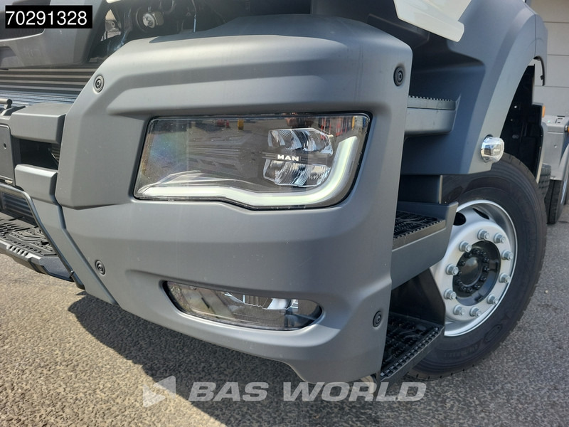 Tractor novo MAN TGS 33.400 6X4 NEW! Full-Steel Big-Axle Drumbrakes LED Euro 2: foto 9