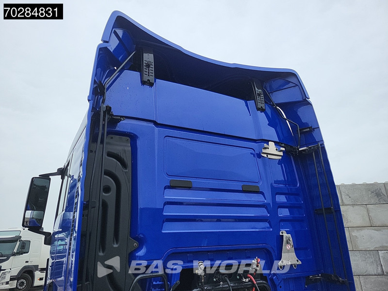 MAN TGX 18.460 4X2 XLX Mega Retarder 2x Tanks - Tractor: foto 5 MAN TGX 18.460 4X2 XLX Mega Retarder 2x Tanks - Tractor: foto 5