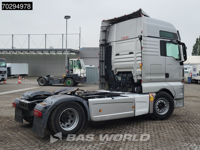 MAN TGX 18.580 4X2 Full-Air Retarder Leder Standairco 2xTanks Navi Xenon ACC Euro 6 - Tractor: foto 5 MAN TGX 18.580 4X2 Full-Air Retarder Leder Standairco 2xTanks Navi Xenon ACC Euro 6 - Tractor: foto 5
