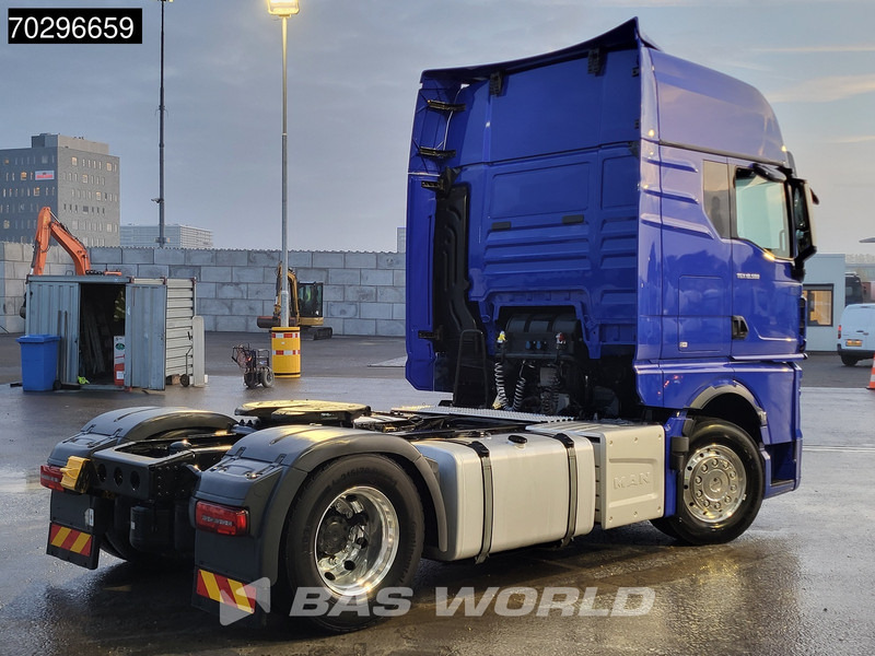 MAN TGX 18.580 4X2 Good Tyres! GX Retarder 2xTanks DynamicSteering Standairco Alcoa's Navi ACC LED Euro 6 - Tractor: foto 5 MAN TGX 18.580 4X2 Good Tyres! GX Retarder 2xTanks DynamicSteering Standairco Alcoa's Navi ACC LED Euro 6 - Tractor: foto 5