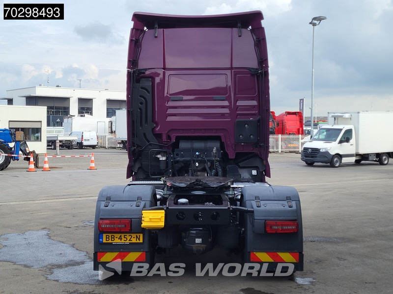 MAN TGX 18.580 TGX 4X2 NL-Truck APK 07-2026 XXL Retarder 2x Tanks Standklima Xenon ACC Navi - Tractor: foto 3 MAN TGX 18.580 TGX 4X2 NL-Truck APK 07-2026 XXL Retarder 2x Tanks Standklima Xenon ACC Navi - Tractor: foto 3