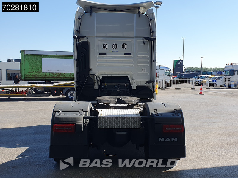 MAN TGX 18.580 TGX 4X2 XXL Full-Air Retarder 2x Tanks Standklima - Tractor: foto 3 MAN TGX 18.580 TGX 4X2 XXL Full-Air Retarder 2x Tanks Standklima - Tractor: foto 3
