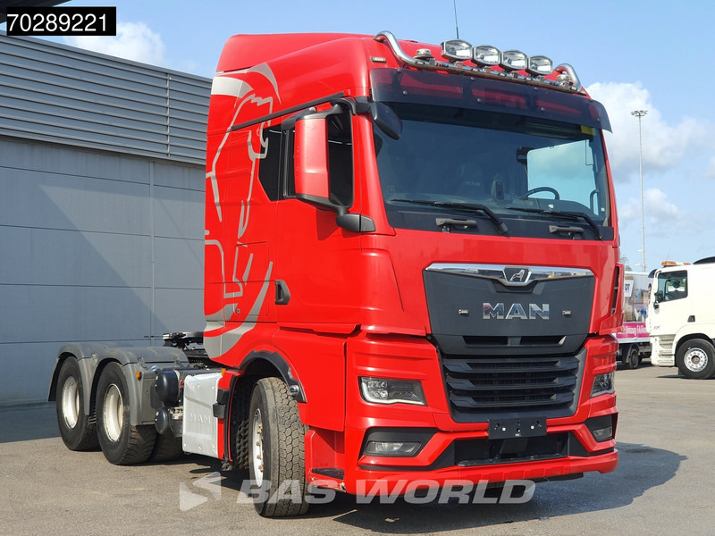 MAN TGX 26.640 TGX 6X2 Retarder 2xTanks ACC Standklima Lift-Axle Euro 6 - Tractor: foto 3 MAN TGX 26.640 TGX 6X2 Retarder 2xTanks ACC Standklima Lift-Axle Euro 6 - Tractor: foto 3