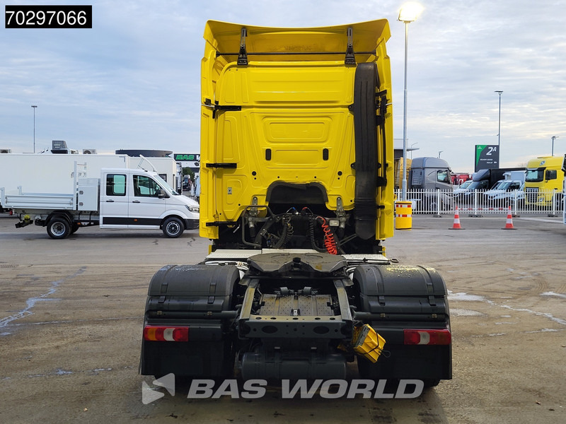 Mercedes-Benz Actros 1833 4X2 StreamSpace 80% Tyres 2xTanks Full-Air - Tractor: foto 3 Mercedes-Benz Actros 1833 4X2 StreamSpace 80% Tyres 2xTanks Full-Air - Tractor: foto 3