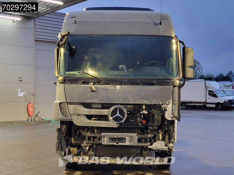 Mercedes-Benz Actros 1844 4X2 ENIGNE RUNNING! MP3 Retarder Euro 5 - Tractor: foto 5 Mercedes-Benz Actros 1844 4X2 ENIGNE RUNNING! MP3 Retarder Euro 5 - Tractor: foto 5