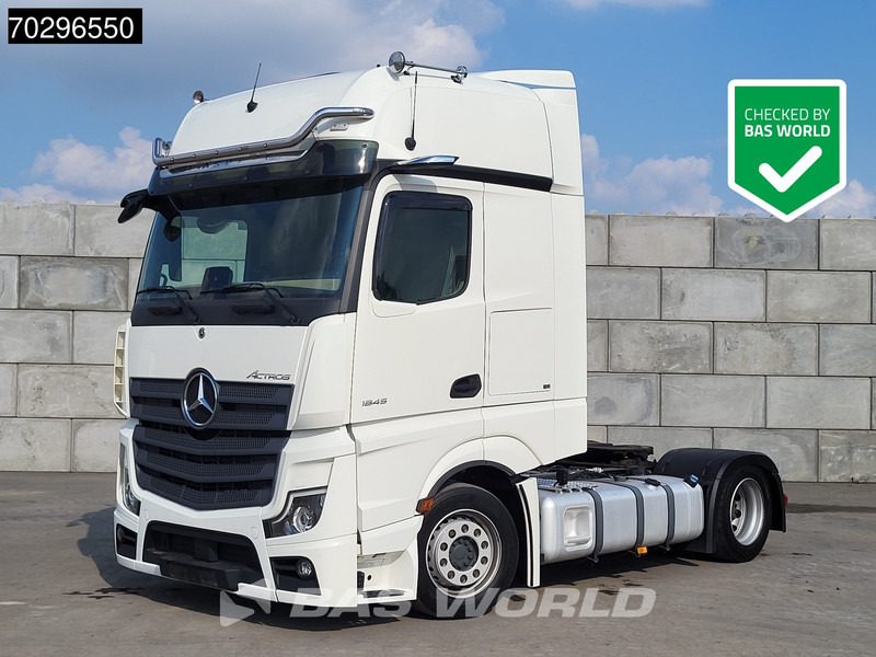 Mercedes-Benz Actros 1845 4X2 GigaSpace Mega Retarder 2x Tanks Standklima Xenon Euro 6 - Tractor: foto 1 Mercedes-Benz Actros 1845 4X2 GigaSpace Mega Retarder 2x Tanks Standklima Xenon Euro 6 - Tractor: foto 1