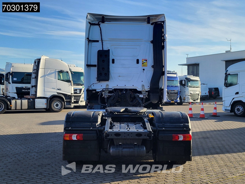 Mercedes-Benz Actros 1845 Actros 4X2 BigSpace 2x Tanks - Tractor: foto 3 Mercedes-Benz Actros 1845 Actros 4X2 BigSpace 2x Tanks - Tractor: foto 3