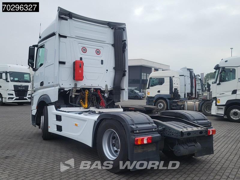 Mercedes-Benz Actros 1845 Actros 4X2 StreamSpace Retarder ADR 2xTanks Euro 6 - Tractor: foto 2 Mercedes-Benz Actros 1845 Actros 4X2 StreamSpace Retarder ADR 2xTanks Euro 6 - Tractor: foto 2