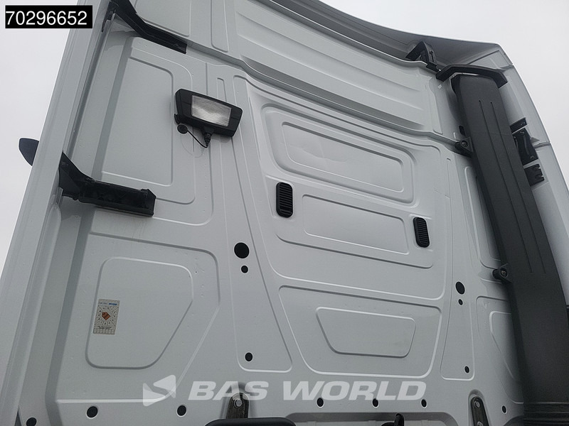 Mercedes-Benz Actros 1848 4X2 BigSpace Retarder Standklima ACC Xenon Euro 6 - Tractor: foto 5 Mercedes-Benz Actros 1848 4X2 BigSpace Retarder Standklima ACC Xenon Euro 6 - Tractor: foto 5