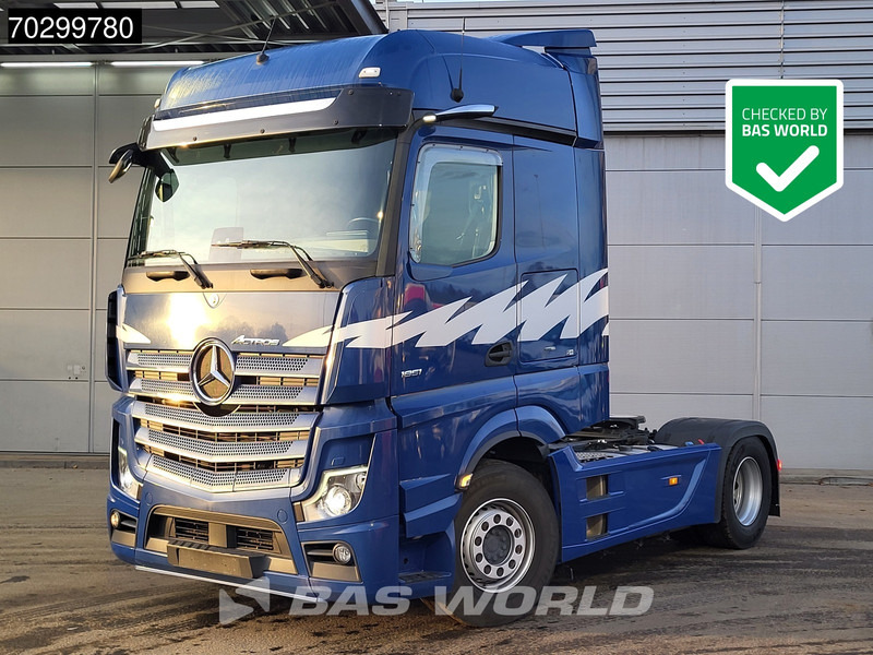 Mercedes-Benz Actros 1851 4X2 BigSpace Retarder 2x Tanks Full-Air Standklima - Tractor: foto 1 Mercedes-Benz Actros 1851 4X2 BigSpace Retarder 2x Tanks Full-Air Standklima - Tractor: foto 1