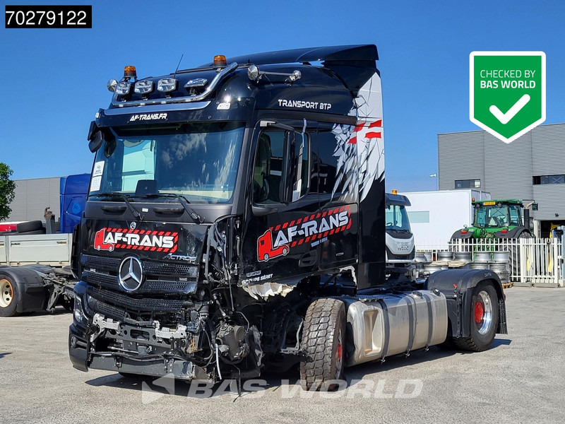 Mercedes-Benz Actros 1853 4X4 Hydrodrive Retarder LED Euro 6 - Tractor: foto 1 Mercedes-Benz Actros 1853 4X4 Hydrodrive Retarder LED Euro 6 - Tractor: foto 1