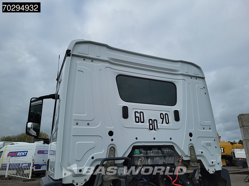 Mercedes-Benz Arocs 2046 4X2 Retarder Standklima Big-Axle Euro 6 - Tractor: foto 5 Mercedes-Benz Arocs 2046 4X2 Retarder Standklima Big-Axle Euro 6 - Tractor: foto 5