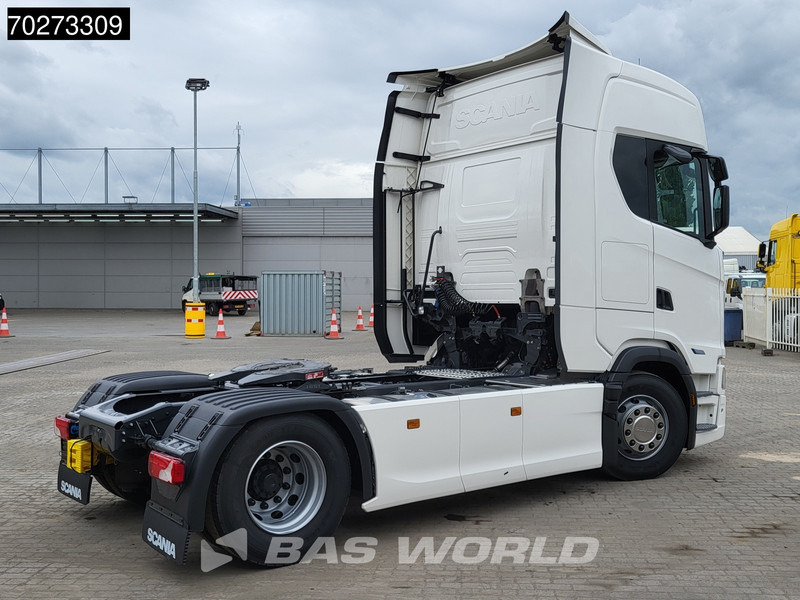 Scania S460 4X2 NEW! Retarder 2x Tanks ACC Navi Standklima - Tractor: foto 5 Scania S460 4X2 NEW! Retarder 2x Tanks ACC Navi Standklima - Tractor: foto 5
