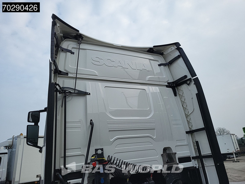Scania S500 4X2 NEW! Full-Air Retarder Leder 2x Tanks ACC Standklima - Tractor: foto 3 Scania S500 4X2 NEW! Full-Air Retarder Leder 2x Tanks ACC Standklima - Tractor: foto 3