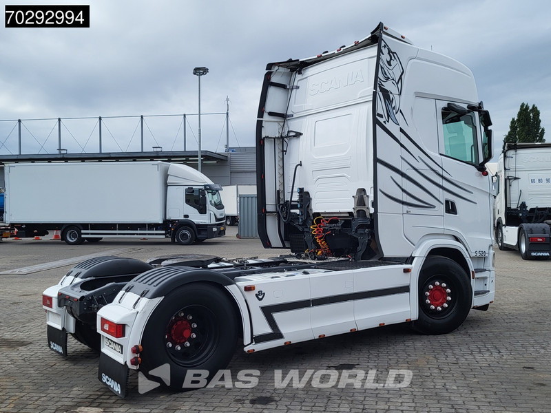 Leasing de Scania S520 S 4X2 Retarder Full-Air 2x Tanks Leder Standklima Navi ACC LED Euro 6 Scania S520 S 4X2 Retarder Full-Air 2x Tanks Leder Standklima Navi ACC LED Euro 6: foto 14