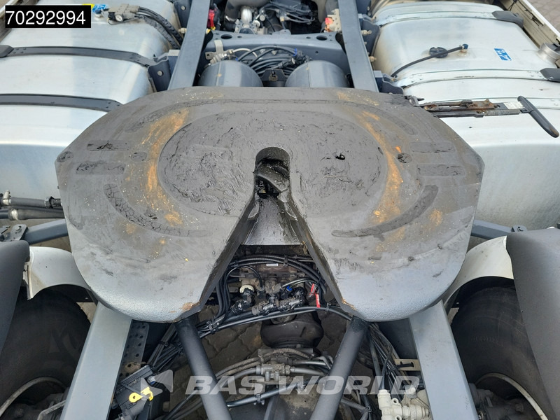 Leasing de Scania S520 S 4X2 Retarder Full-Air 2x Tanks Leder Standklima Navi ACC LED Euro 6 Scania S520 S 4X2 Retarder Full-Air 2x Tanks Leder Standklima Navi ACC LED Euro 6: foto 10